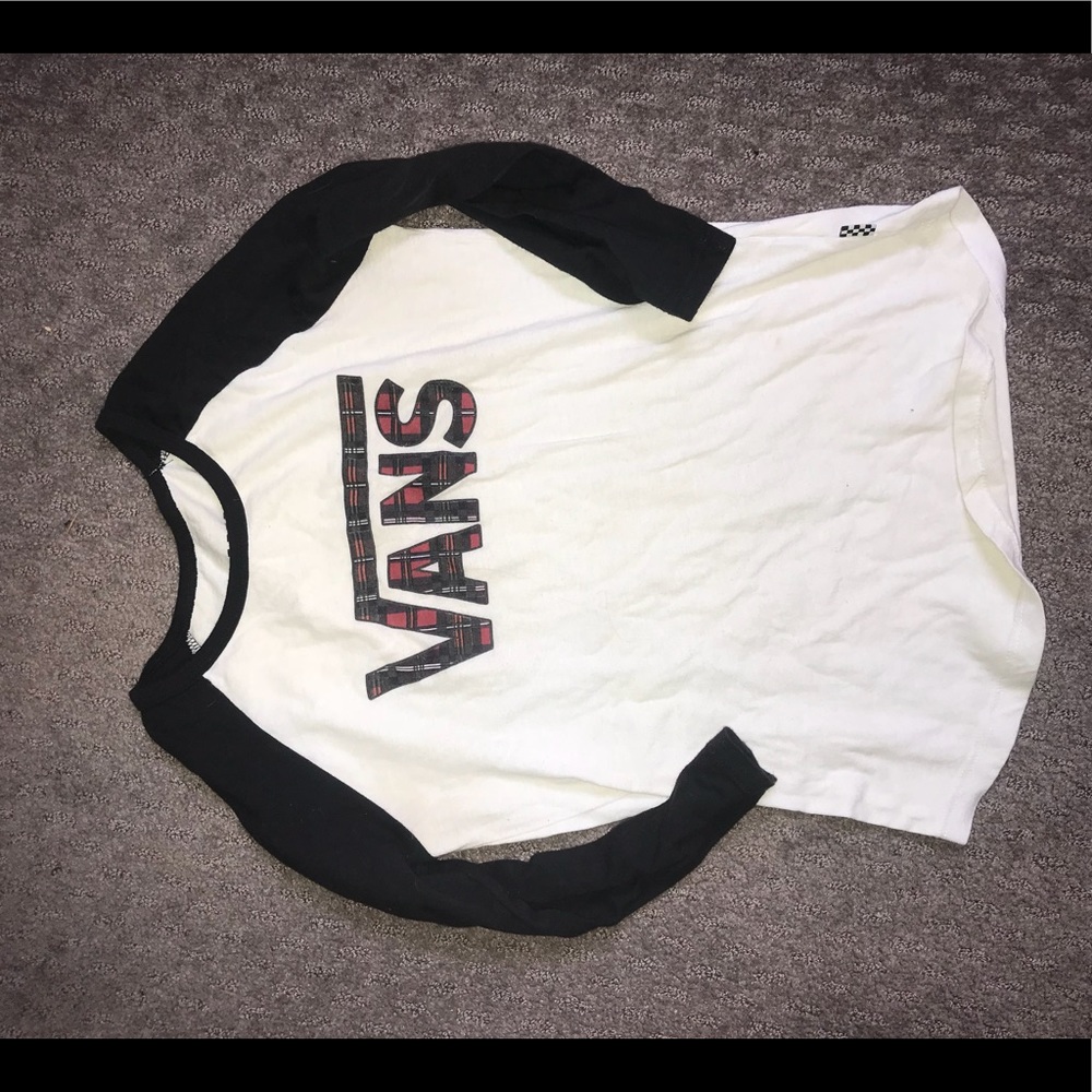 Vans 3/4 sleeve baseball tee!